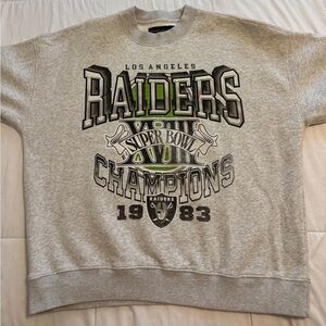 Abercrombie & Fitch Cream NFL Logo Pullover - Cream